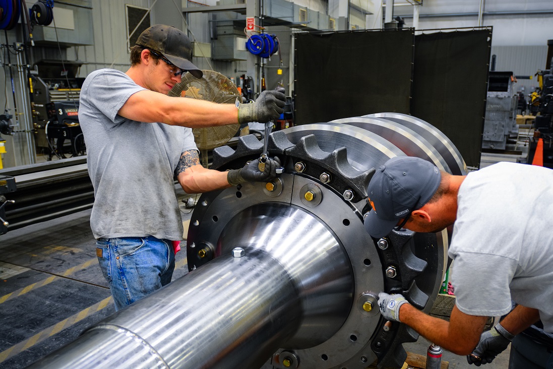 New Shaft Design Eliminates Maintenance Downtime For Apron Feeder